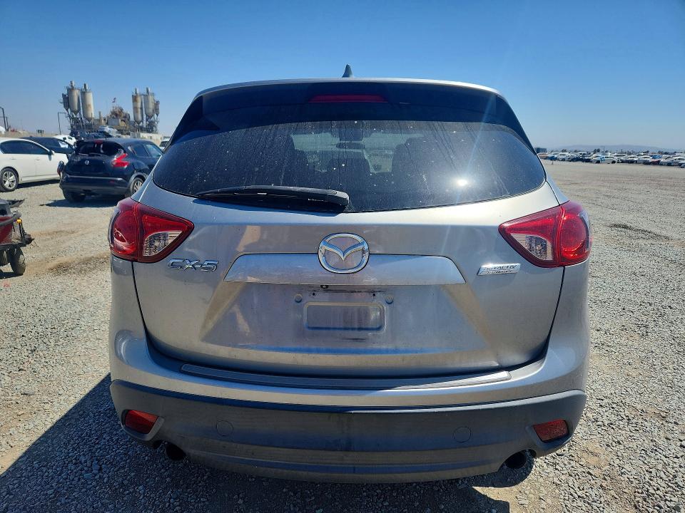 2013 Mazda Cx-5 VIN JM3KE2CE2D0136432 COPART salvage auction — MINOR DENT/SCRATCHES, Ca - Dis/Dlr/Exp Only Clean Title, sold $1,450 on 2026-07-17 (photo 6)