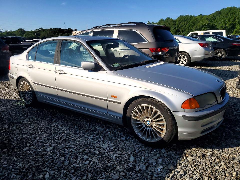 2001 BMW 3er VIN WBAAV53451FJ71274 COPART salvage auction — FRONT END, Nh - Cert Of Title-Rebuilt Vehicle, sold $425 on 2026-07-23 (photo 4)