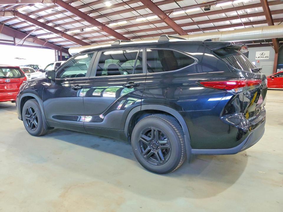2023 Toyota Highlander VIN 5TDKDRBHXPS022485 COPART salvage auction — MINOR DENT/SCRATCHES, Ct - Certificate Of Title, sold $26,500 on 2026-07-08 (photo 2)