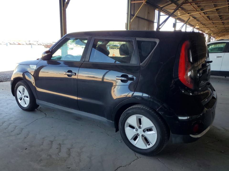 2016 Kia Soul VIN KNDJX3AE7G7017150 COPART salvage auction — NORMAL WEAR, Az - Certificate Of Title, sold $175 on 2026-07-29 (photo 2)