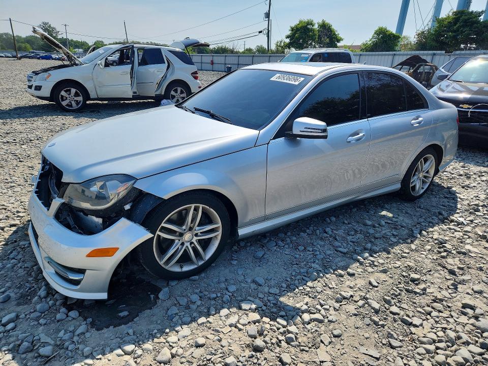 2014 Mercedes-benz C-klasse VIN WDDGF8ABXEA957772 COPART salvage auction — WATER/FLOOD, Nj - Cert Of Title-Salvage Flood, sold $1,275 on 2026-08-08 (photo 1)