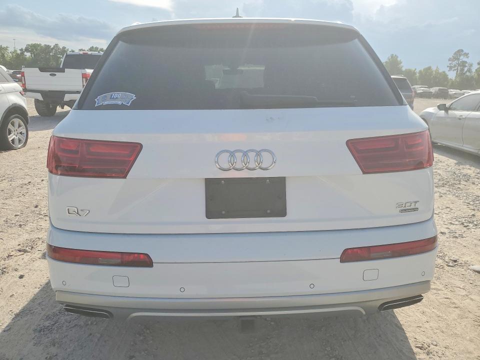 2017 Audi Q7 VIN WA1LAAF74HD039208 COPART salvage auction — UNDERCARRIAGE, Tx - Salvage Vehicle Title, sold $3,250 on 2026-07-21 (photo 6)