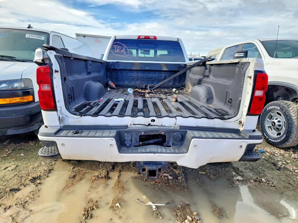 2017 Gmc SIERRA VIN 1GT42YEY7HF234332 COPART salvage auction — FRONT END, Tx - Certificate Of Title, sold $10,600 on 2026-07-29 (photo 6)