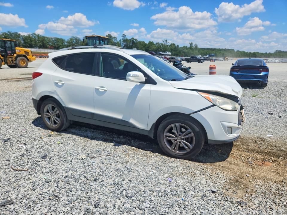 2013 Hyundai Tucson VIN KM8JU3AC1DU707153 COPART salvage auction — FRONT END, Sc - Cert Of Title-Salvage, sold $900 on 2026-07-27 (photo 4)