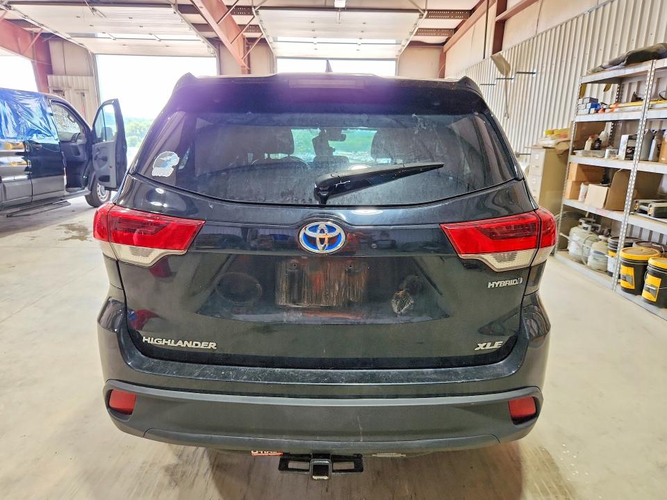 2018 Toyota Highlander VIN 5TDJGRFH3JS038418 COPART salvage auction — FRONT END, Sc - Salvage Title, sold $1,600 on 2026-07-31 (photo 6)