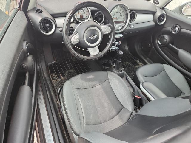 2010 Mini Cooper clubman VIN WMWML3C5XATX36880 COPART salvage auction — NORMAL WEAR, Nc - Dealer Only Clean Title, sold $250 on 2026-07-28 (photo 8)