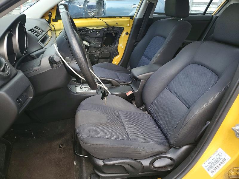 2004 Mazda 3 VIN JM1BK323141197028 COPART salvage auction — SIDE, Fl - Cert Of Title Slvg Rebuildable, sold $15 on 2026-07-29 (photo 7)