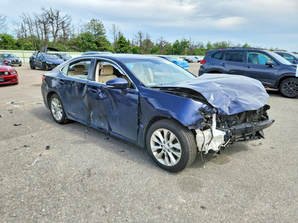 2013 Lexus ES VIN JTHBW1GG2D2031193 COPART salvage auction — FRONT END, Ny - Mv-907A Salvage Certificate, sold $725 on 2026-07-22 (photo 4)