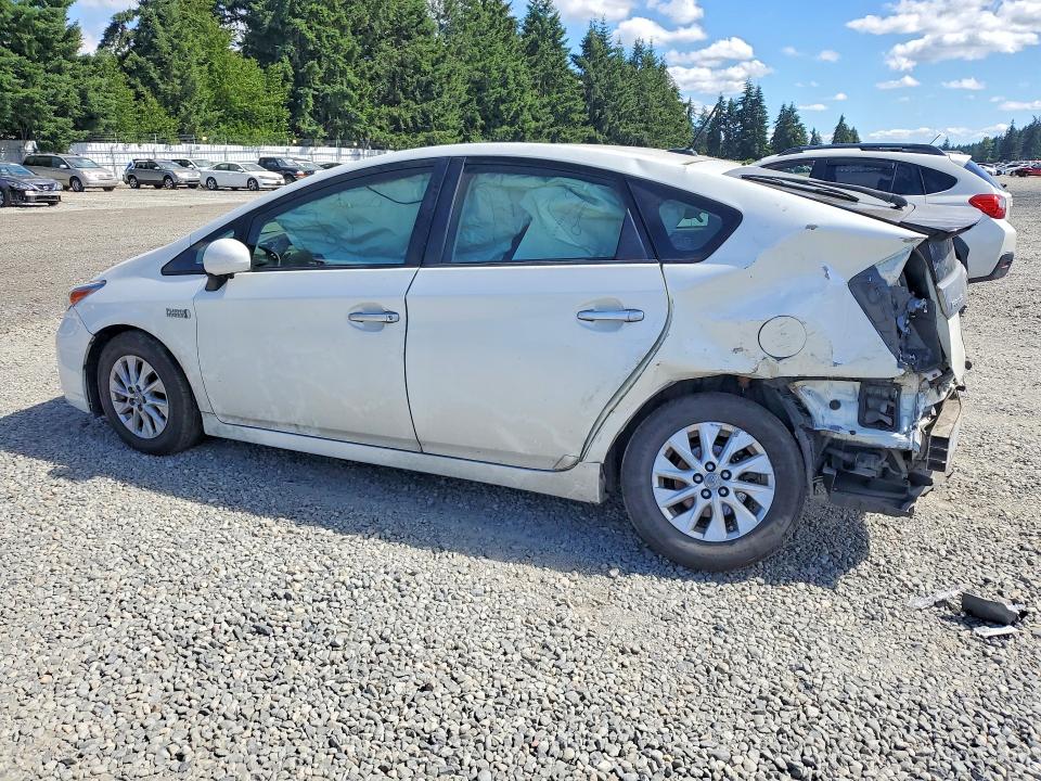 2014 Toyota Prius VIN JTDKN3DP1E3054643 COPART salvage auction — REAR END, WA - BILL OF SALE, sold $2,400 on 2026-07-28 (photo 2)