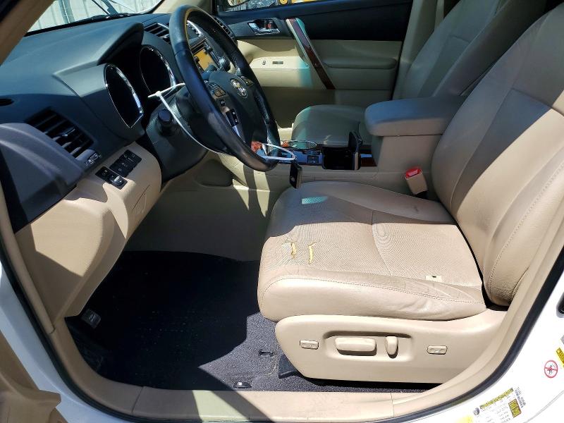 2013 Toyota Highlander VIN 5TDDK3EH8DS211008 COPART salvage auction — MINOR DENT/SCRATCHES, Sc - Certificate Of Title, sold $4,350 on 2026-07-27 (photo 7)