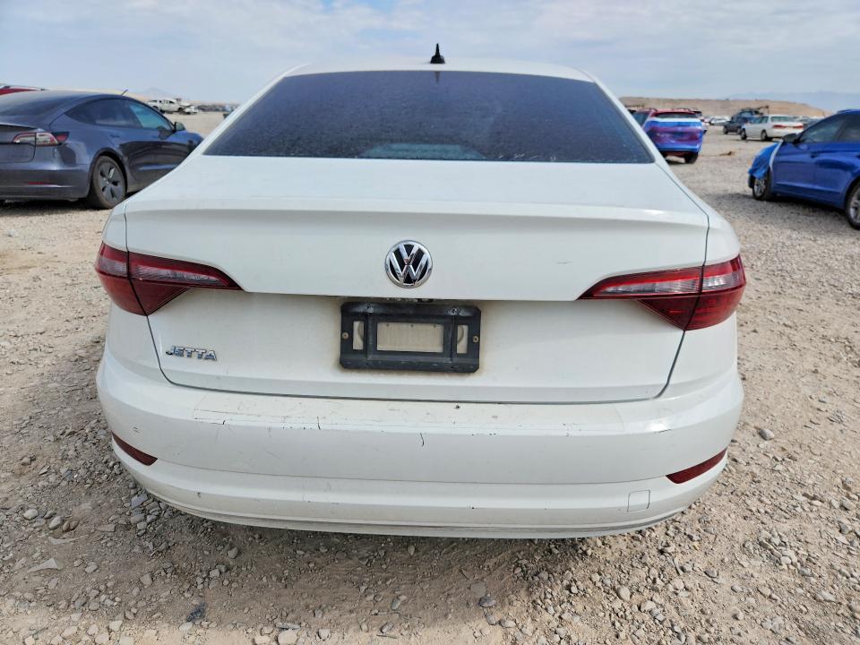 2020 Volkswagen Jetta VIN 3VWCB7BU5LM018637 COPART salvage auction — MINOR DENT/SCRATCHES, Ut - Salvage Certificate, sold $2,050 on 2026-08-07 (photo 6)