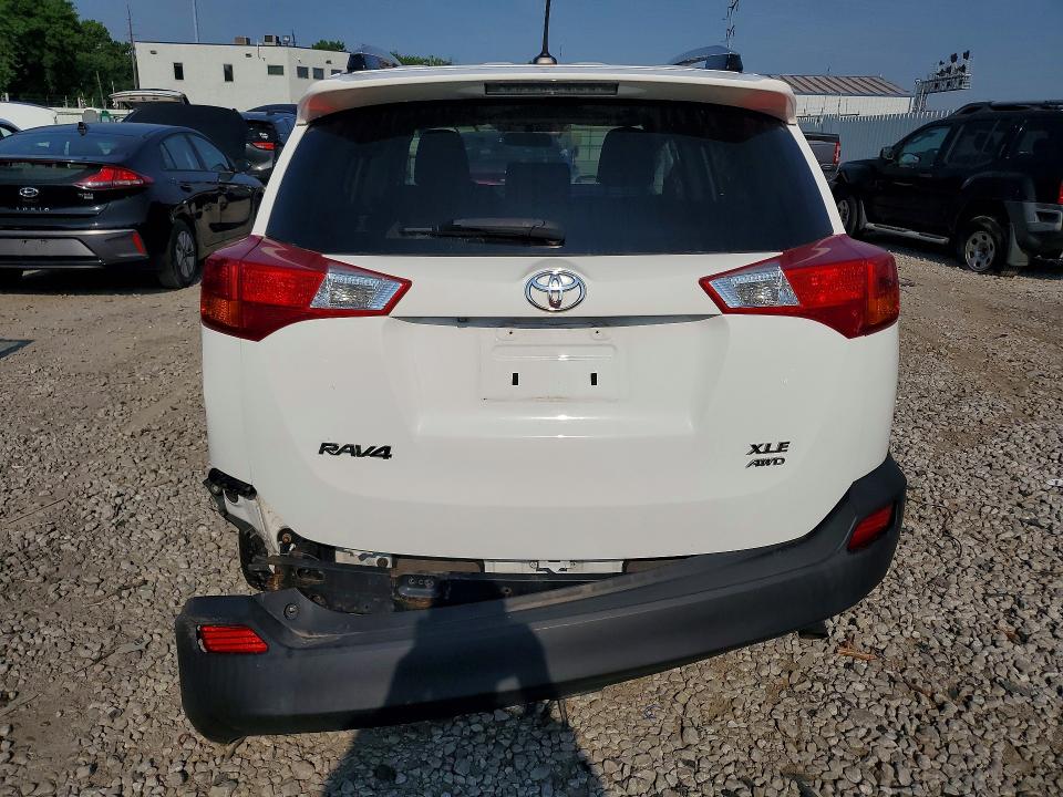 2015 Toyota Rav 4 VIN JTMRFREVXFD119447 COPART salvage auction — FRONT END, OH - CERT OF TITLE-SALVAGE, sold $375 on 2026-07-28 (photo 6)
