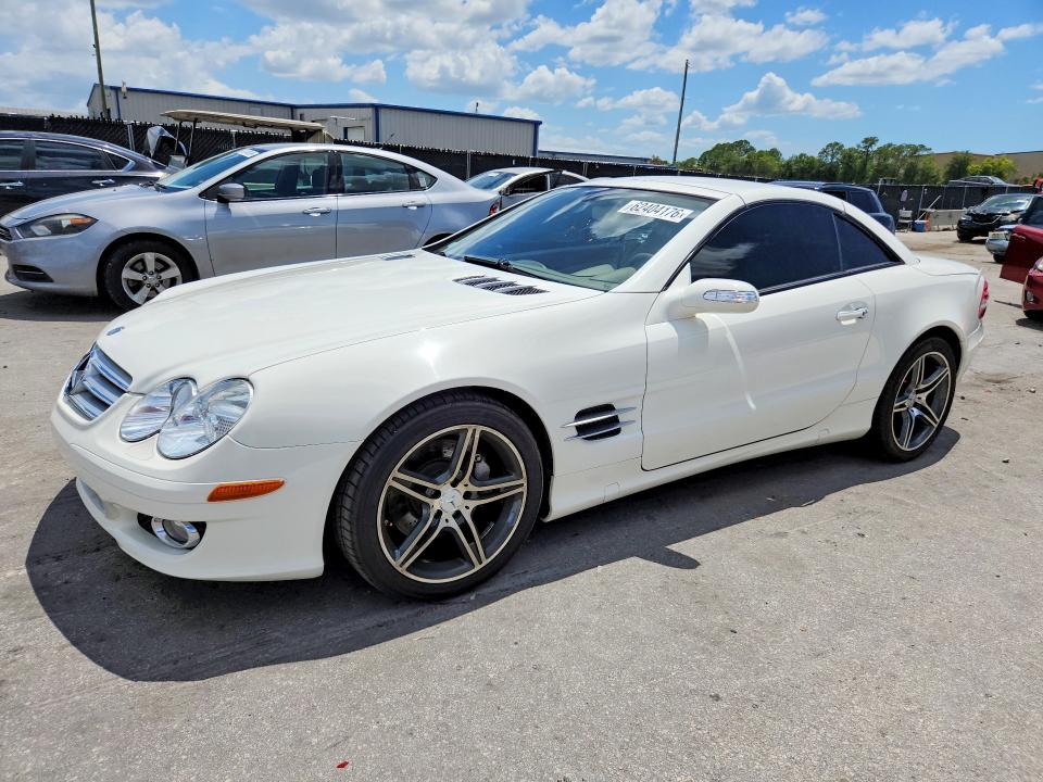 2007 Mercedes-benz Sl-klasse VIN WDBSK71F37F131024 COPART salvage auction — MECHANICAL, Fl - Cert Of Title Slvg Rebuildable, sold $475 on 2026-07-30 (photo 1)