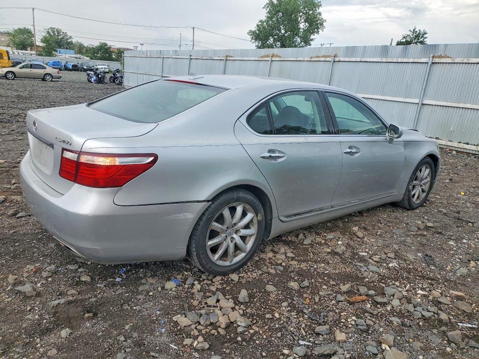 2007 Lexus Ls 460 VIN JTHBL46F175045978 COPART salvage auction — FRONT END, NY - MV-907A SALVAGE CERTIFICATE, sold $425 on 2026-07-23 (photo 3)
