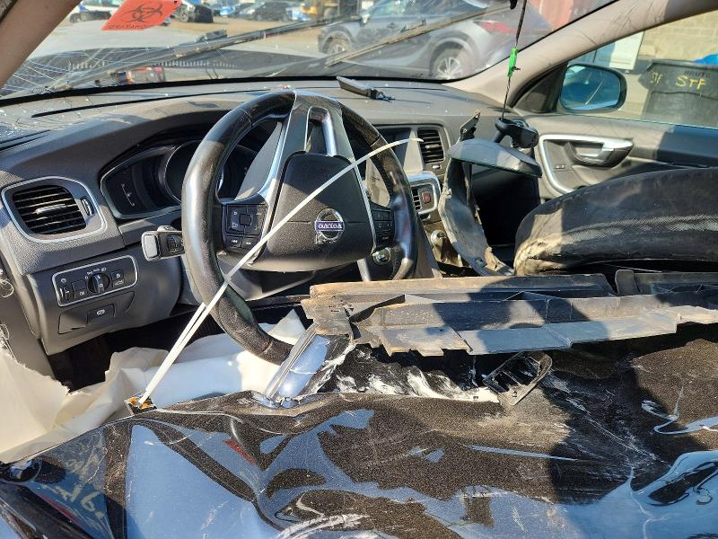 2016 Volvo S60 VIN YV1612TK5G2391476 COPART salvage auction — ALL OVER, Ct - Cert Of Title-Parts Only Salva, sold $1,100 on 2026-08-18 (photo 8)