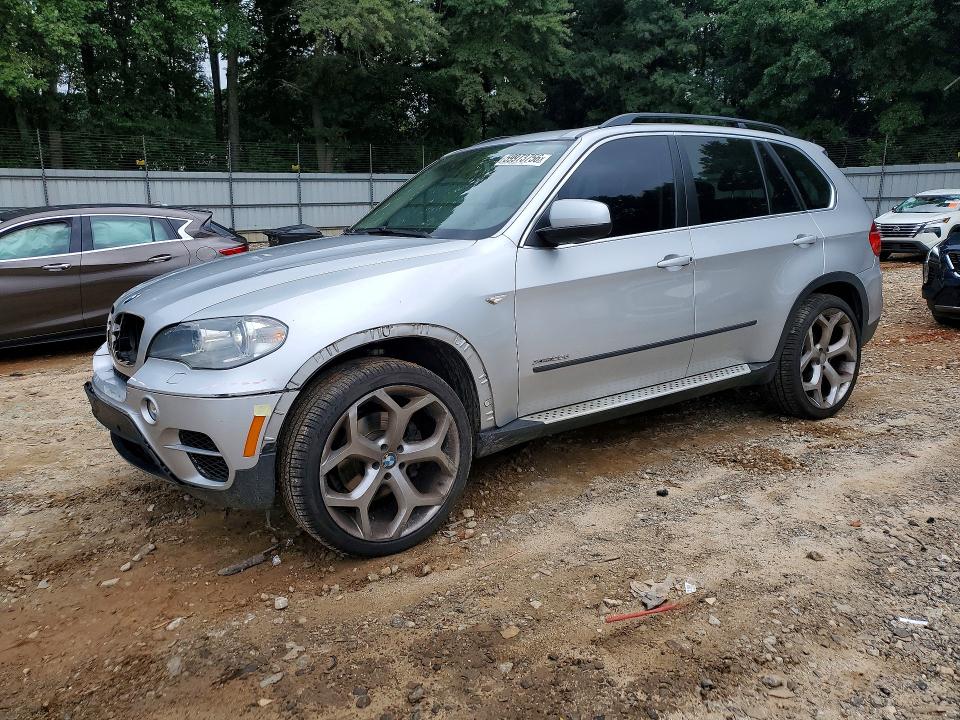 2013 BMW X5 VIN 5UXZW0C51D0B93523 COPART salvage auction — FRONT END, GA - CERT OF TITLE-SALVAGE, sold $5,300 on 2026-07-31 (photo 1)