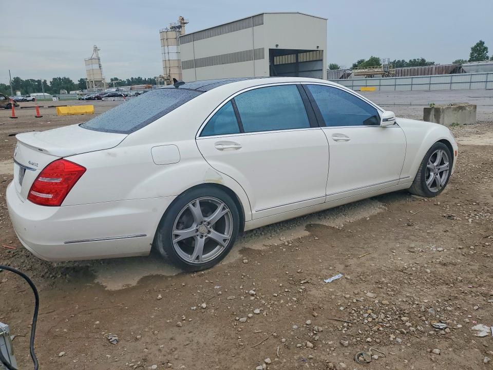 2013 Mercedes-benz S-klasse VIN WDDNG9EBXDA535276 COPART salvage auction — MECHANICAL, Mo - Dealer Only Clean Title, sold $1,400 on 2026-08-06 (photo 3)