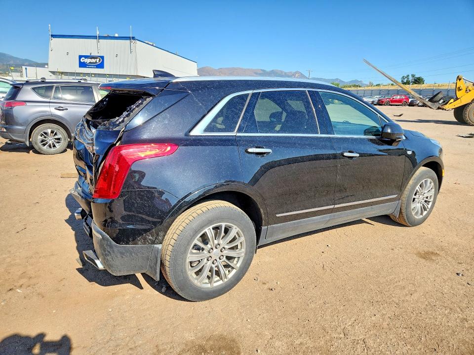 2017 Cadillac Xt5 VIN 1GYKNDRS0HZ281921 COPART salvage auction — REAR END, Co - Salvage Title, sold $4,500 on 2026-08-03 (photo 3)