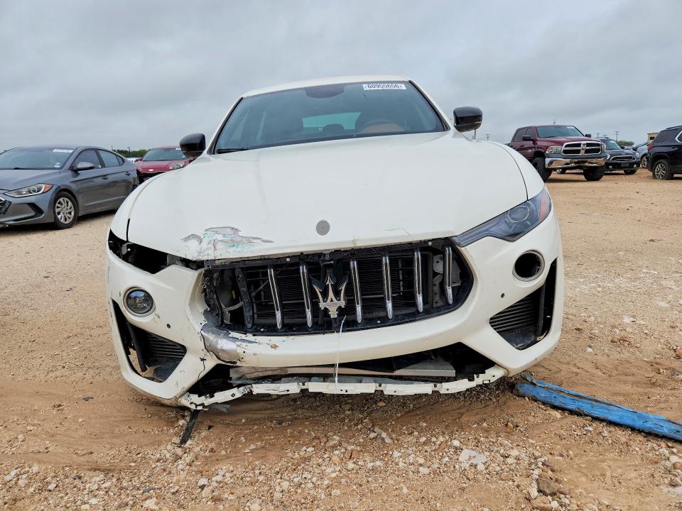 2021 Maserati Levante VIN ZN661YUAXMX359666 COPART salvage auction — FRONT END, Tx - Cert Of Title-Rebuilt Salvage (P), sold $6,200 on 2026-08-20 (photo 5)