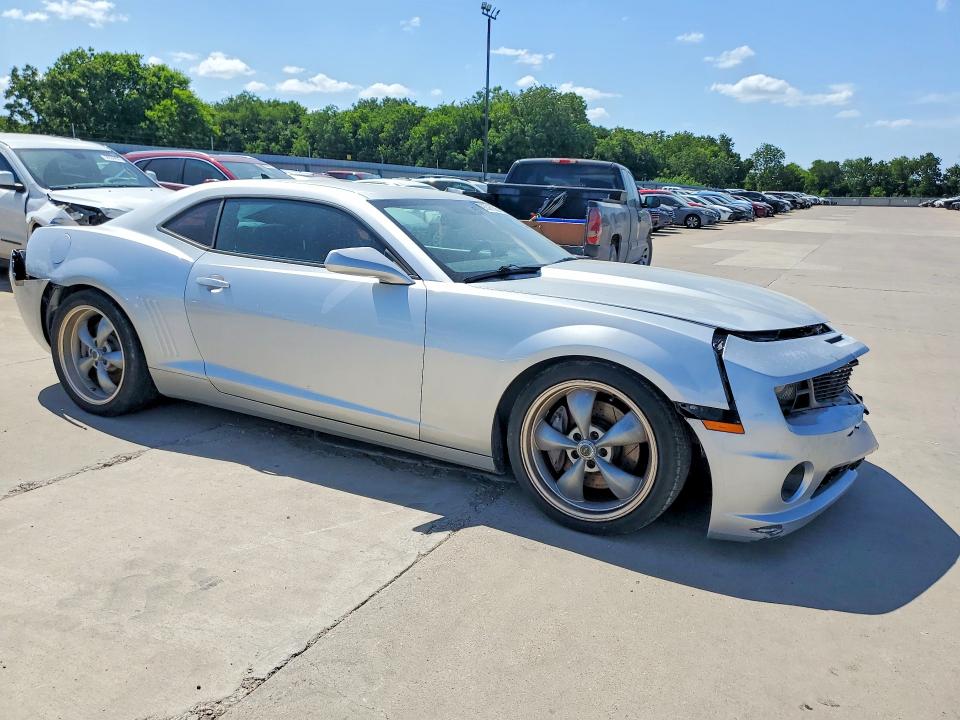 2010 Chevrolet Camaro VIN 2G1FK1EJXA9207345 COPART salvage auction — FRONT END, Tx - Certificate Of Title (P), sold $2,550 on 2026-07-09 (photo 4)