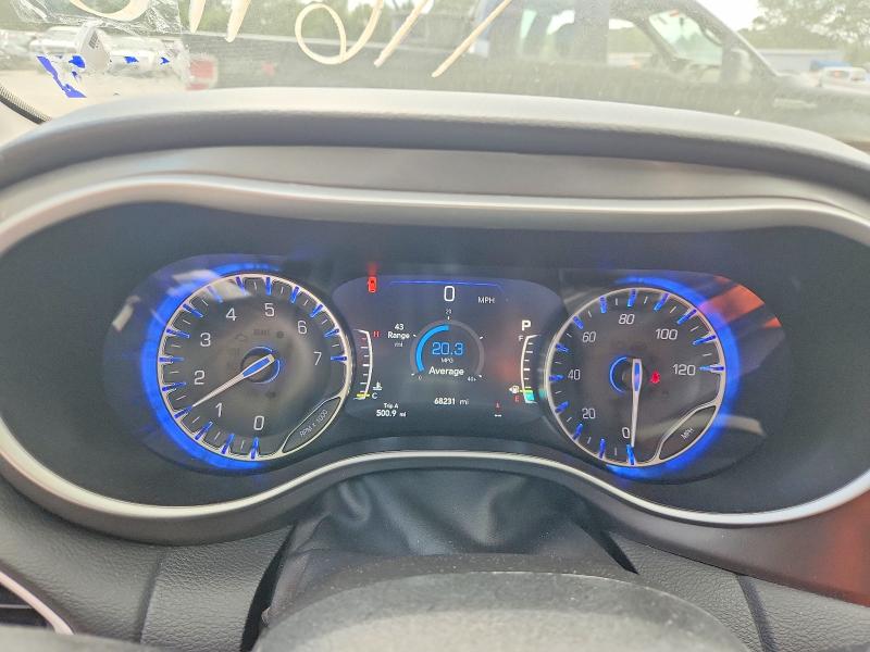 2024 Chrysler Pacifica VIN 2C4RC1BG3RR116410 COPART salvage auction — MINOR DENT/SCRATCHES, Tx - Certificate Of Title, sold $7,600 on 2026-07-28 (photo 9)
