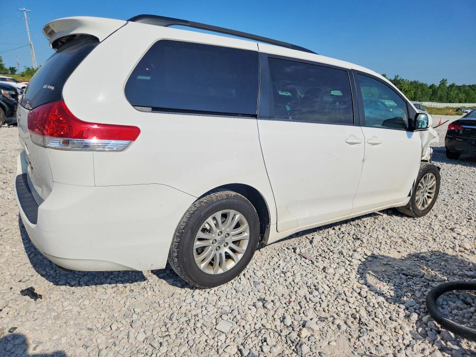 2014 Toyota Sienna VIN 5TDYK3DC6ES421325 COPART salvage auction — FRONT END, MI - CERTIFICATE OF TITLE, sold $200 on 2026-07-23 (photo 3)