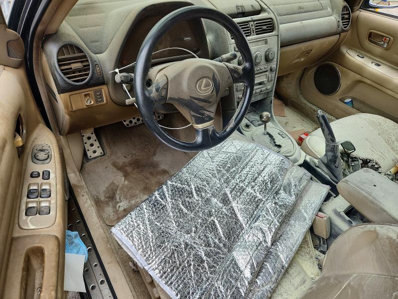 2005 Lexus Is VIN JTHBD192950094909 COPART salvage auction — INTERIOR BURN, Pa - Certificate Of Salvage, sold $1,200 on 2026-07-31 (photo 8)