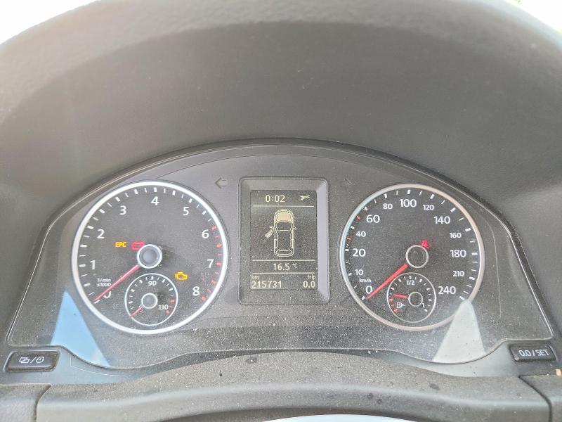 2016 Volkswagen Tiguan VIN WVGJV7AX1GW500794 COPART salvage auction — MECHANICAL, Ab - Bos - Rebuilt, sold $975 on 2026-07-28 (photo 9)