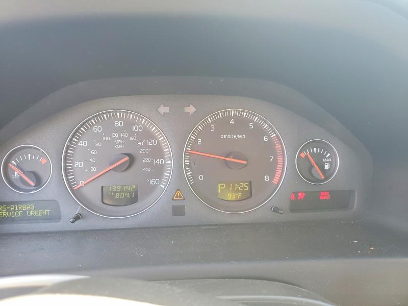 2006 Volvo S60 VIN YV1RH592062517680 COPART salvage auction — FRONT END, Or - Salvage Title Certificate, sold $100 on 2026-08-12 (photo 9)