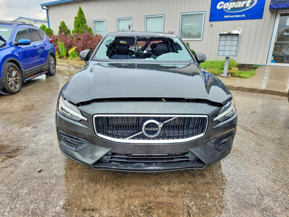 2020 Volvo S60 VIN 7JRA22TK2LG048913 COPART salvage auction — ROOF, Salvage Title, sold $200 on 2026-07-30 (photo 5)
