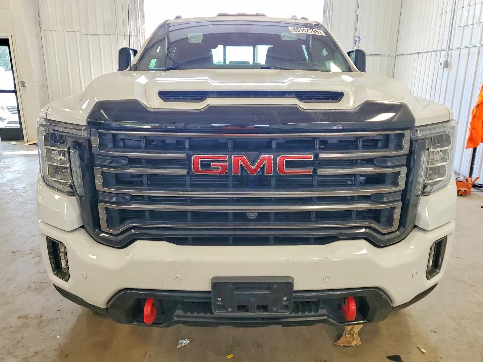 2020 GMC Sierra VIN 1GT49VEY9LF302648 COPART salvage auction — MINOR DENT/SCRATCHES, Mn - Cert Of Title-Prior Salvage, sold $32,000 on 2026-09-22 (photo 5)