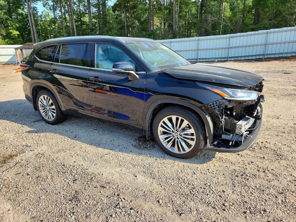 2026 Toyota Highlander VIN 5TDKDRBH5TS597622 COPART salvage auction — FRONT END, MO - SALVAGE CERTIFICATE OF TITLE (P), sold $13,300 on 2026-07-31 (photo 4)