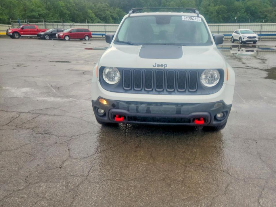 2015 Jeep Renegade VIN ZACCJBCT9FPC19134 COPART salvage auction — SIDE, Pa - Certificate Of Salvage, sold $2,150 on 2026-08-13 (photo 5)