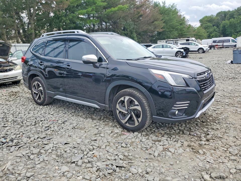 2022 Subaru Forester VIN JF2SKARC0NH436931 COPART salvage auction — SIDE, Nj - Cert Of Title-Salvage, sold $8,100 on 2026-07-20 (photo 4)