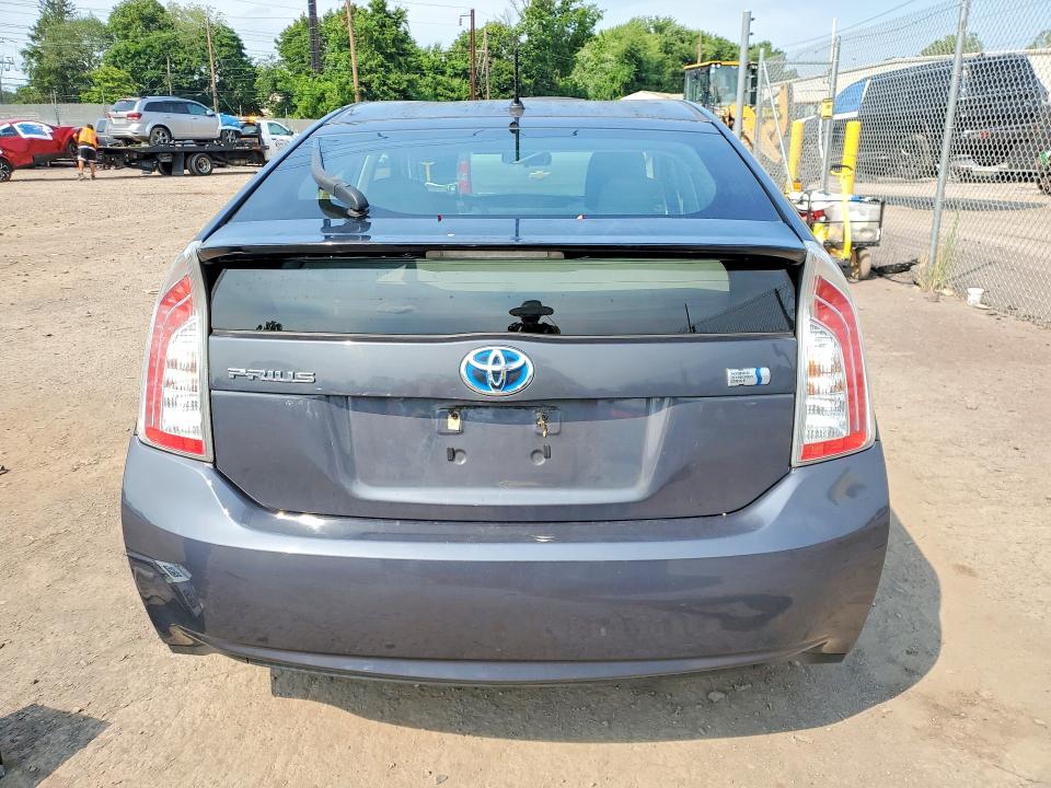 2013 Toyota Prius VIN JTDKN3DU7D5699211 COPART salvage auction — MINOR DENT/SCRATCHES, Pa - Cert Of Title, sold $2,250 on 2026-07-20 (photo 6)