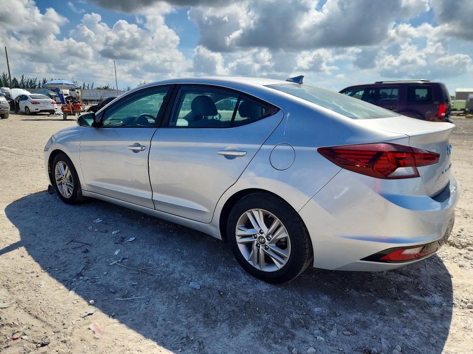 2019 Hyundai Elantra VIN KMHD84LF1KU738978 COPART salvage auction — MINOR DENT/SCRATCHES, Fl - Certificate Of Title, sold $2,550 on 2026-07-07 (photo 2)