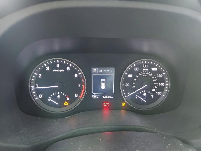 2017 Hyundai Tucson VIN KM8J33A24HU524295 COPART salvage auction — FRONT END, AZ - CERTIFICATE OF TITLE, sold $1,600 on 2026-07-29 (photo 9)