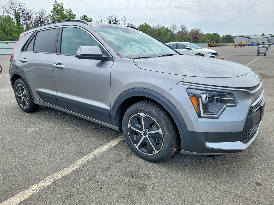 2024 Kia Niro VIN KNDCS3LFXR5140338 COPART salvage auction — FRONT END, Ny - Mv-907A Salvage Certificate, sold $10,200 on 2026-08-21 (photo 4)