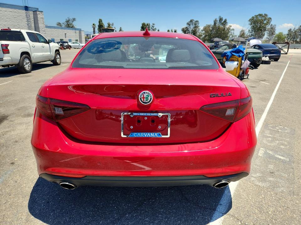 2018 Alfa romeo Giulia VIN ZARFAEBN7J7598843 COPART salvage auction — FRONT END, Salvage Title, sold $1,350 on 2026-09-10 (photo 6)