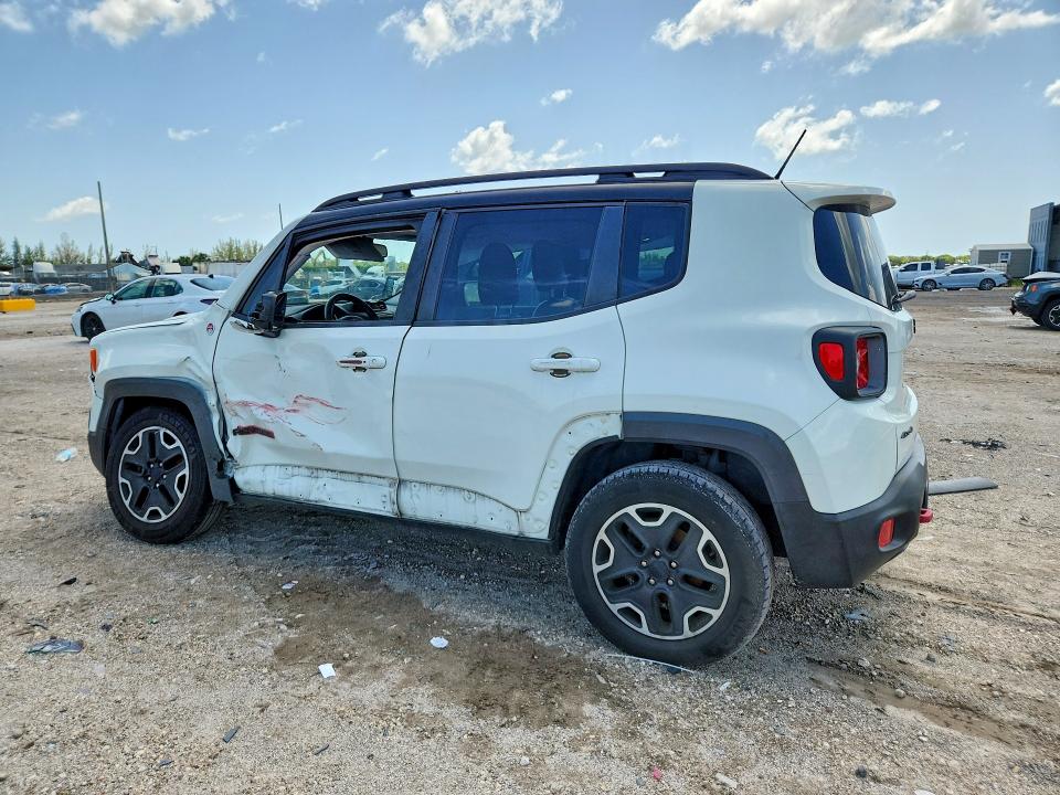2016 Jeep Renegade VIN ZACCJBCT6GPD05308 COPART salvage auction — SIDE, Fl - Cert Of Ttl-Rebuilt&Slvg Rbld, sold $35 on 2026-07-28 (photo 2)