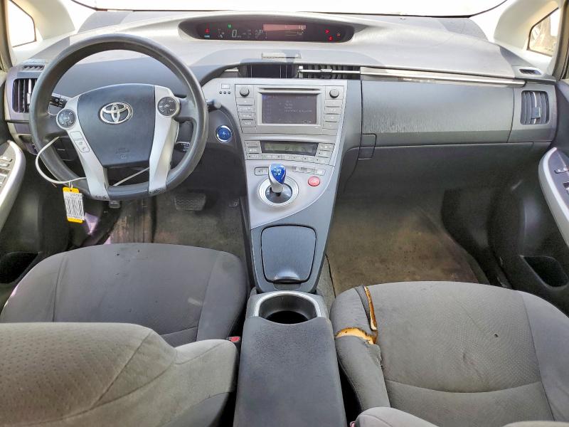 2015 Toyota Prius VIN JTDKN3DUXF1985810 COPART salvage auction — MINOR DENT/SCRATCHES, TX - CERTIFICATE OF TITLE (P), sold $650 on 2026-07-27 (photo 8)