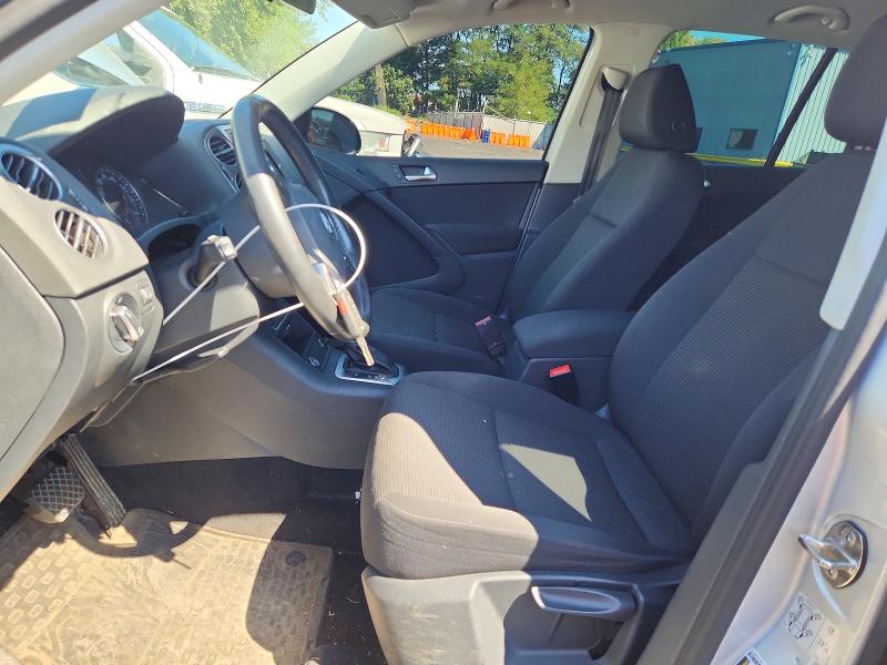 2017 Volkswagen Tiguan VIN WVGBV7AX2HK051719 COPART salvage auction — MECHANICAL, OR - CERT OF TITLE-RECONSTRUCTED, sold $750 on 2026-08-05 (photo 7)