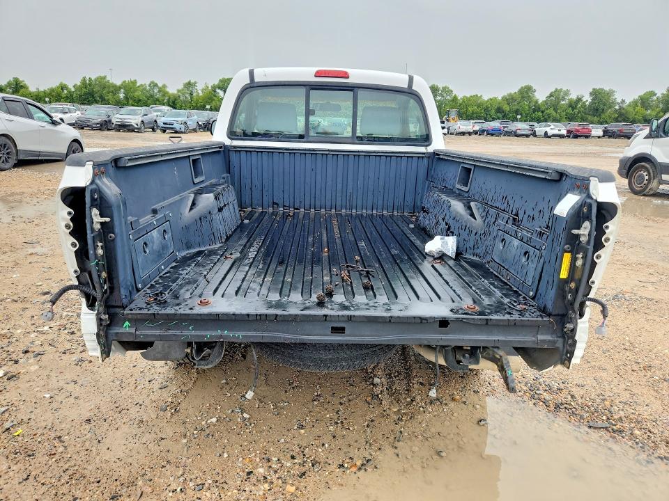 2010 Toyota Tacoma VIN 5TENX4CN3AZ677920 COPART salvage auction — REAR END, TX - SALVAGE VEHICLE TITLE (P), sold $3,550 on 2026-07-17 (photo 6)