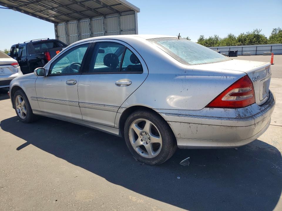 2001 Mercedes-benz C class VIN WDBRF61J11F037653 COPART salvage auction — DAMAGE HISTORY, Ca - Dlr/Dis/Exp Only Salvage Title, sold $325 on 2026-07-20 (photo 2)