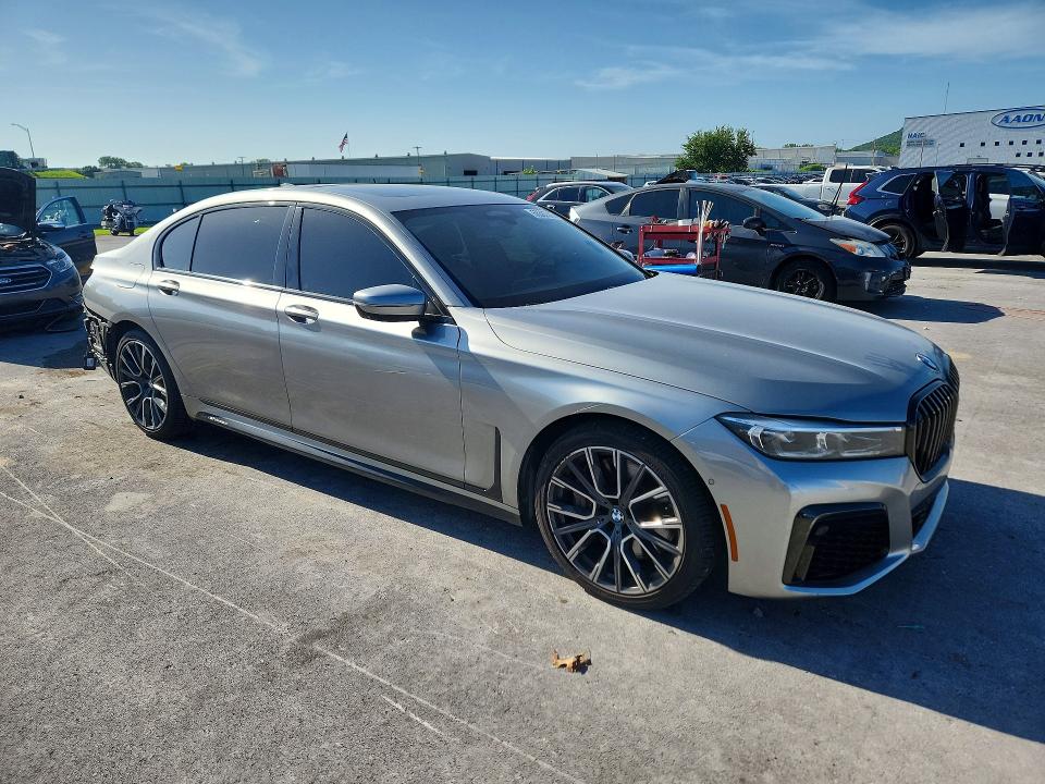 2020 BMW 7er VIN WBA7U2C08LGJ59870 COPART salvage auction — REAR END, Ok - Cert Of Title-Salvage, sold $18,500 on 2026-08-07 (photo 4)