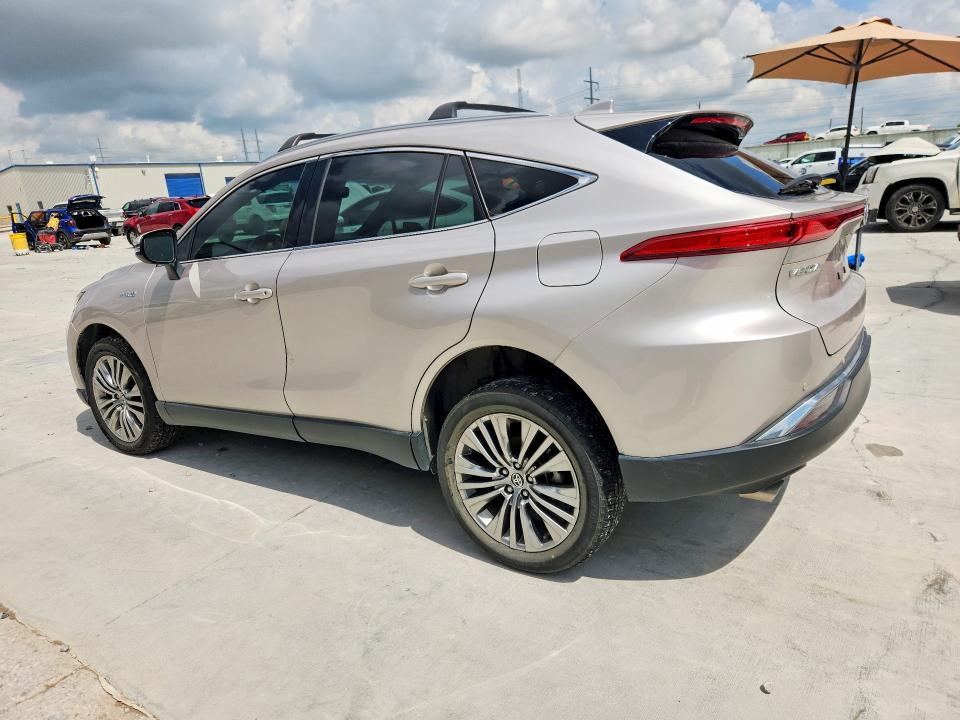 2021 Toyota Venza VIN JTEAAAAH8MJ071695 COPART salvage auction — FRONT END, Tx - Salvage Vehicle Title, sold $12,800 on 2026-08-25 (photo 2)