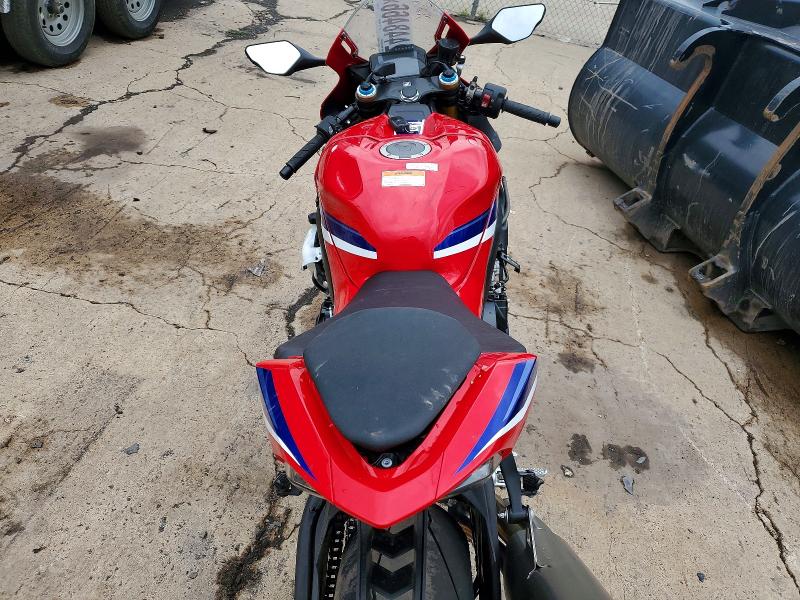 2025 Honda Cbr VIN JH2SC8214SK400338 COPART salvage auction — FRONT END, Salvage Title, sold $13,400 on 2026-08-26 (photo 6)