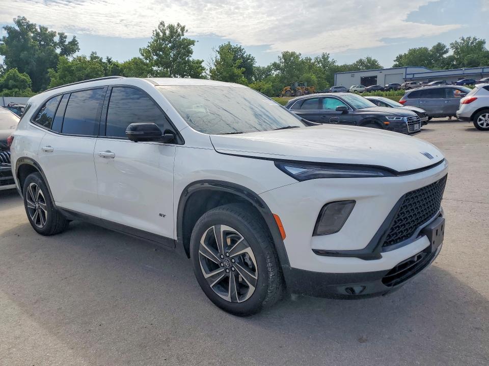 2025 Buick Enclave VIN 5GAERBRS3SJ102497 COPART salvage auction — SIDE, Mo - Salvage Certificate Of Title, sold $12,900 on 2026-08-21 (photo 4)