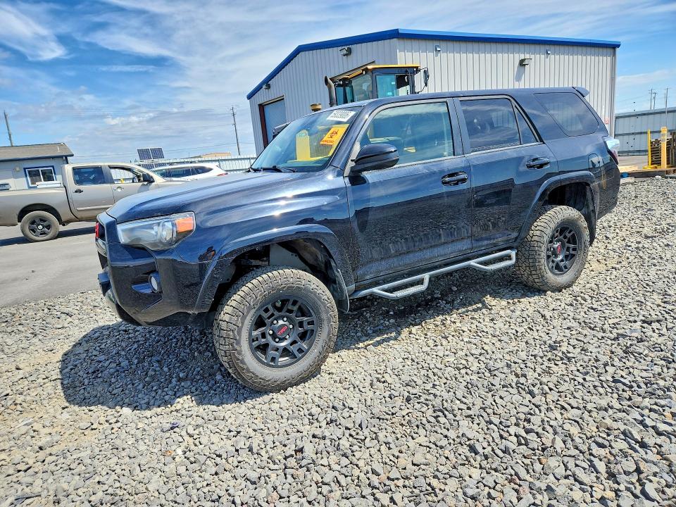 2016 Toyota 4runner VIN JTEBU5JR6G5395446 COPART salvage auction — NORMAL WEAR, Salvage Title, sold $14,100 on 2026-07-22 (photo 1)