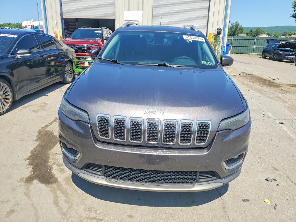 2019 Jeep Cherokee VIN 1C4PJMDN7KD191632 COPART salvage auction — MECHANICAL, PA - CERT OF TITLE, sold $2,900 on 2026-08-13 (photo 5)